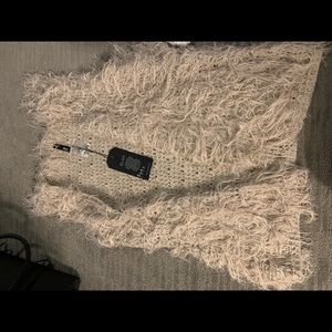 ELAN NWT Shaggy Vest